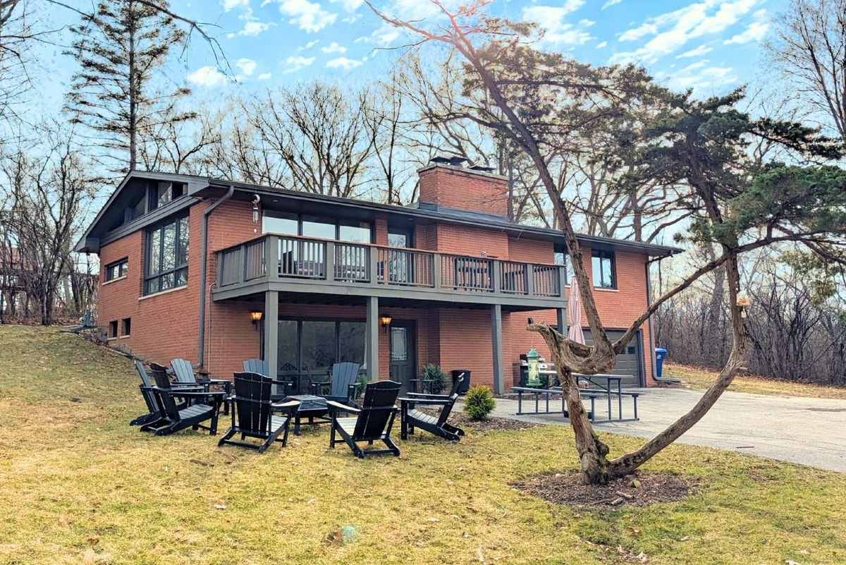 470 Knollwood Drive, Barrington, IL 60010