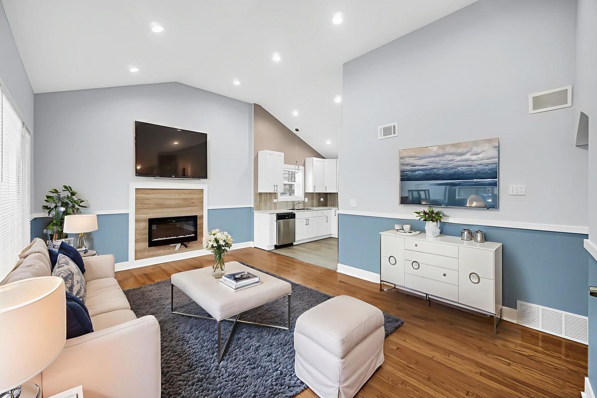 12500 Loomis Street, Calumet Park, IL 60827