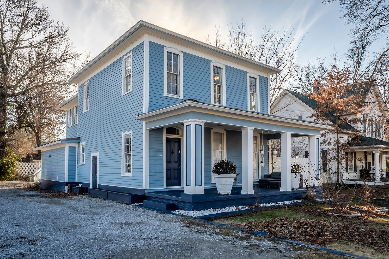 509 W MAIN Street — Carbondale, IL 62901