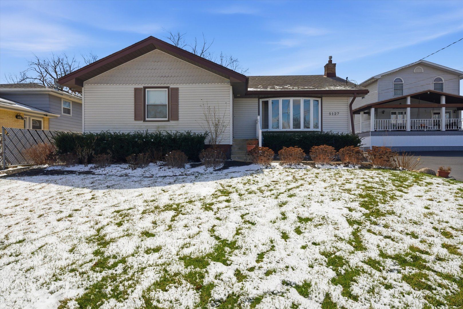 5127 155th Street — Oak Forest, IL 60452