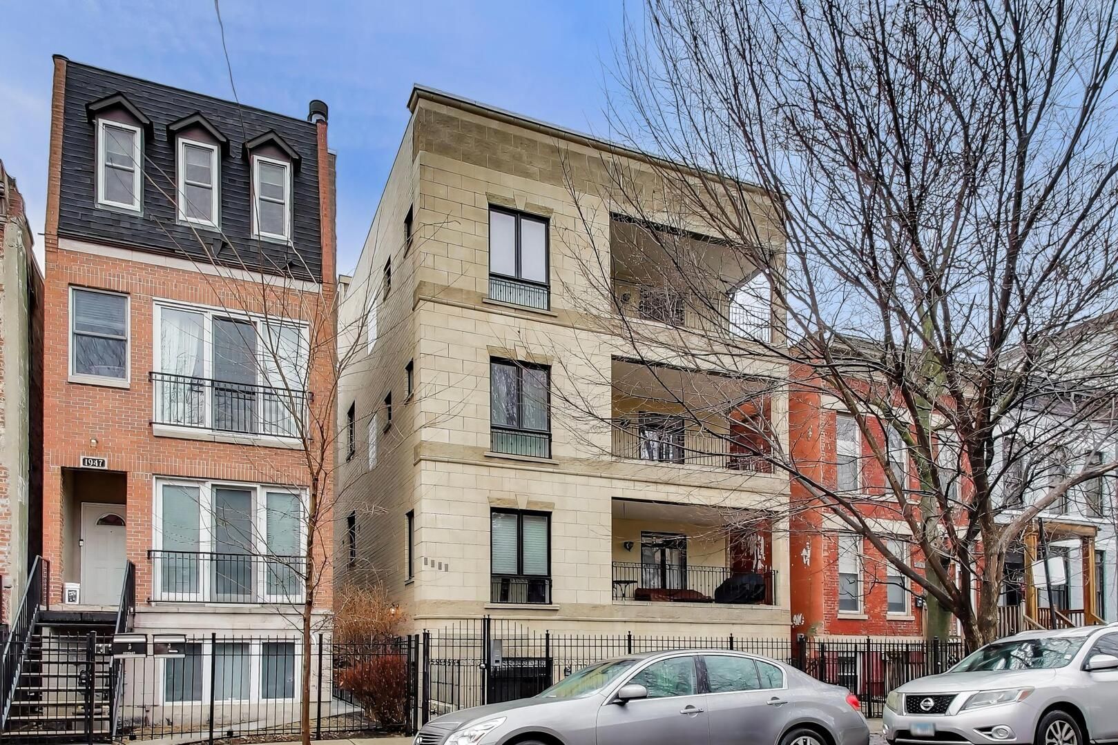 1945 N WILMOT Avenue #1F — Chicago, IL 60647