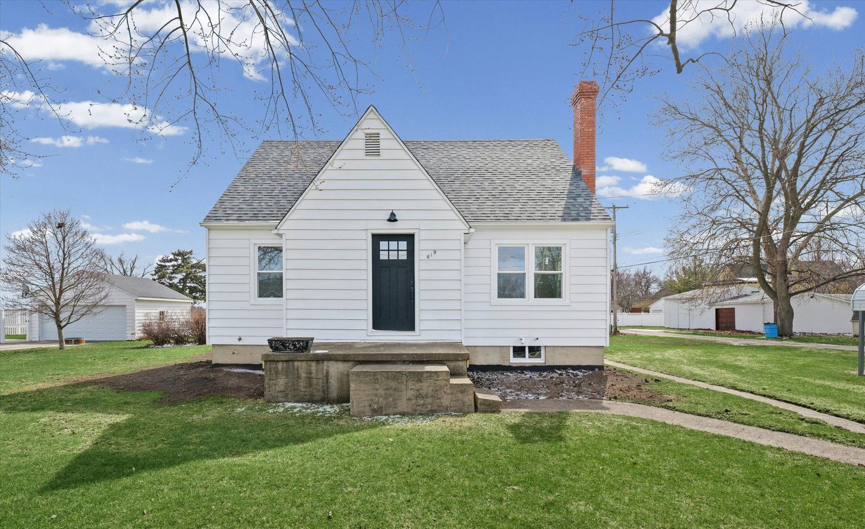 619 E 11th Street — Gibson City, IL 60936