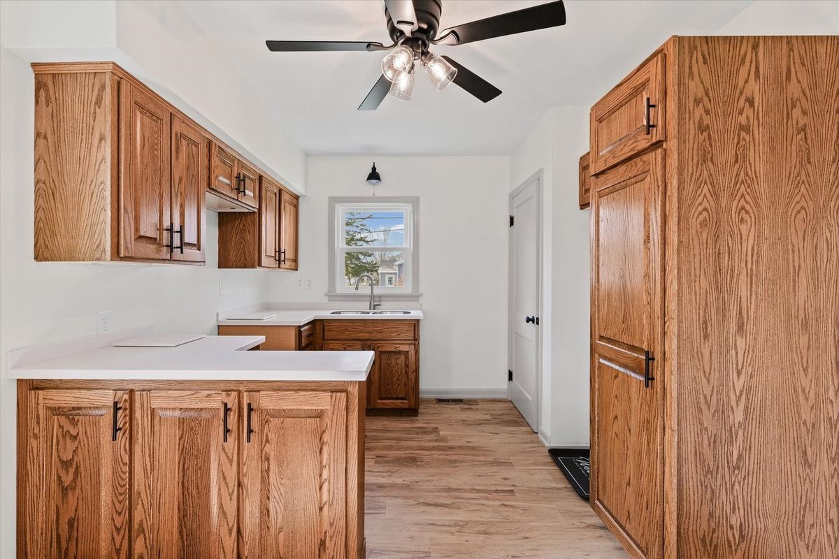 619 E 11th Street, Gibson City, IL 60936