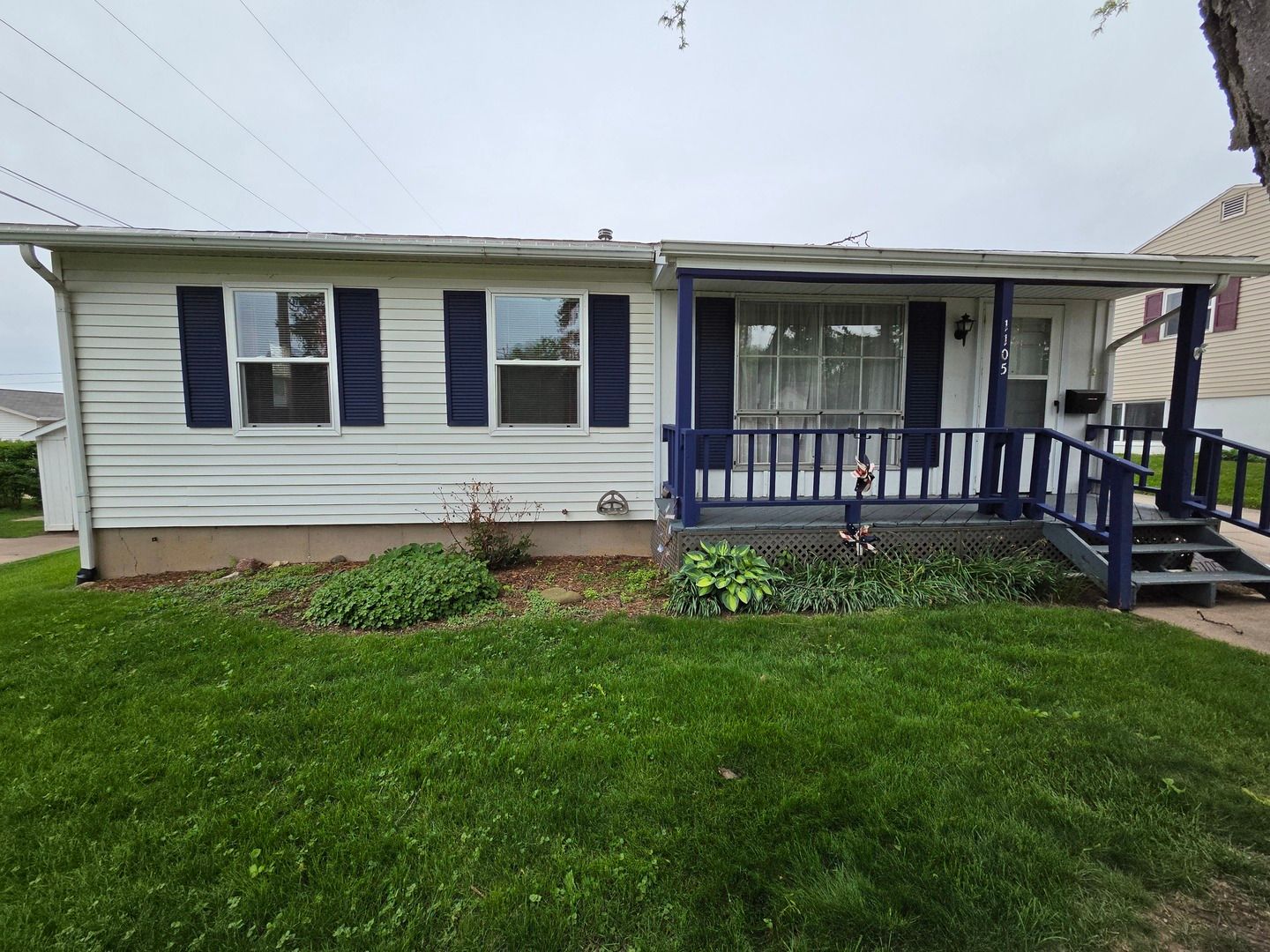 1105 6th Street W — Milan, IL 61264