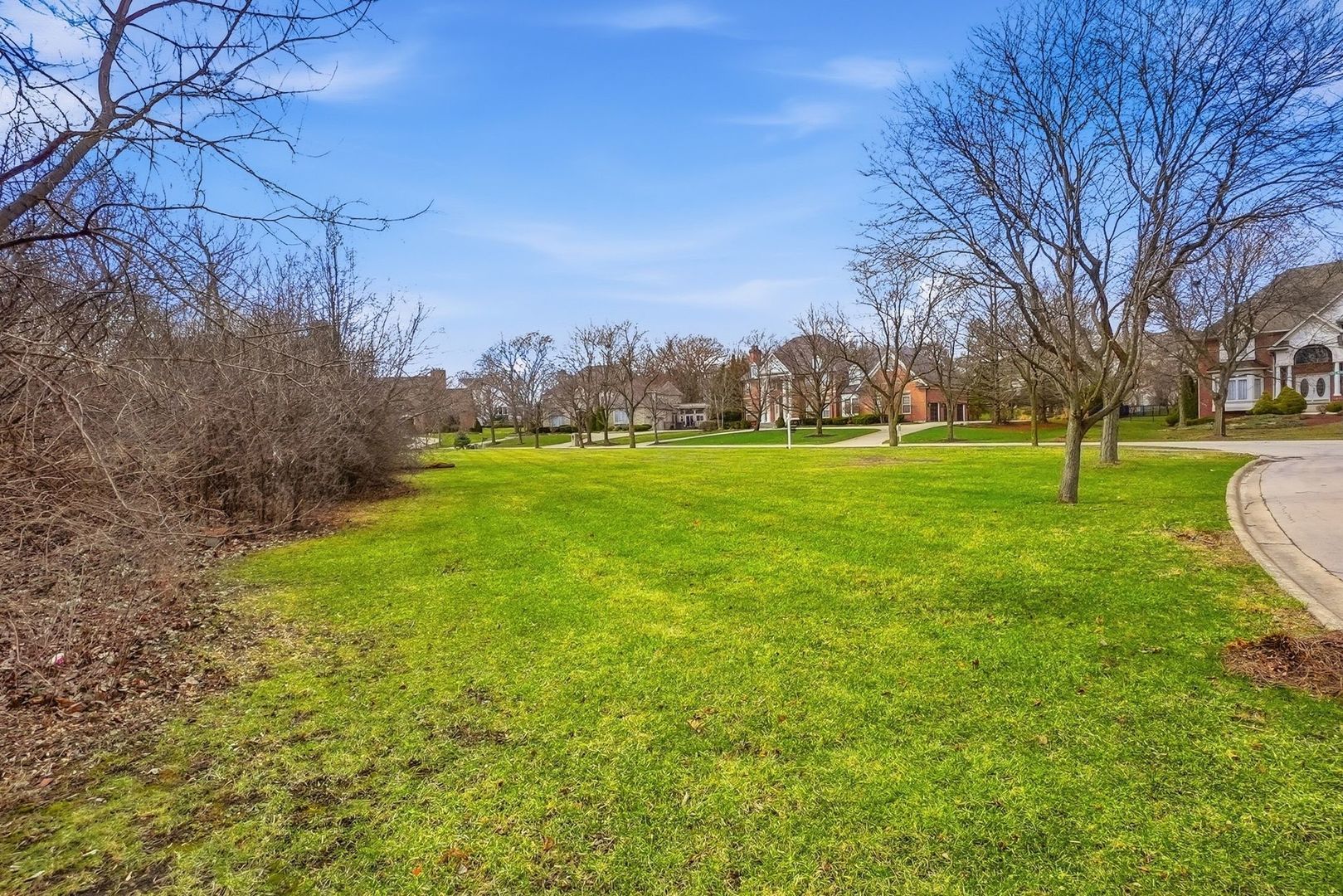 9045 Turnberry Drive — Burr Ridge, IL 60527