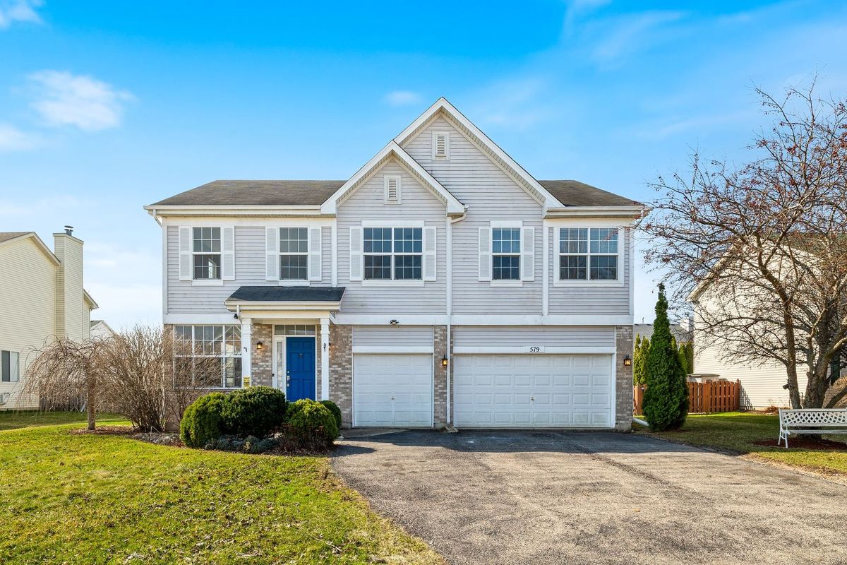 579 CALDWELL Drive, Round Lake, IL 60073