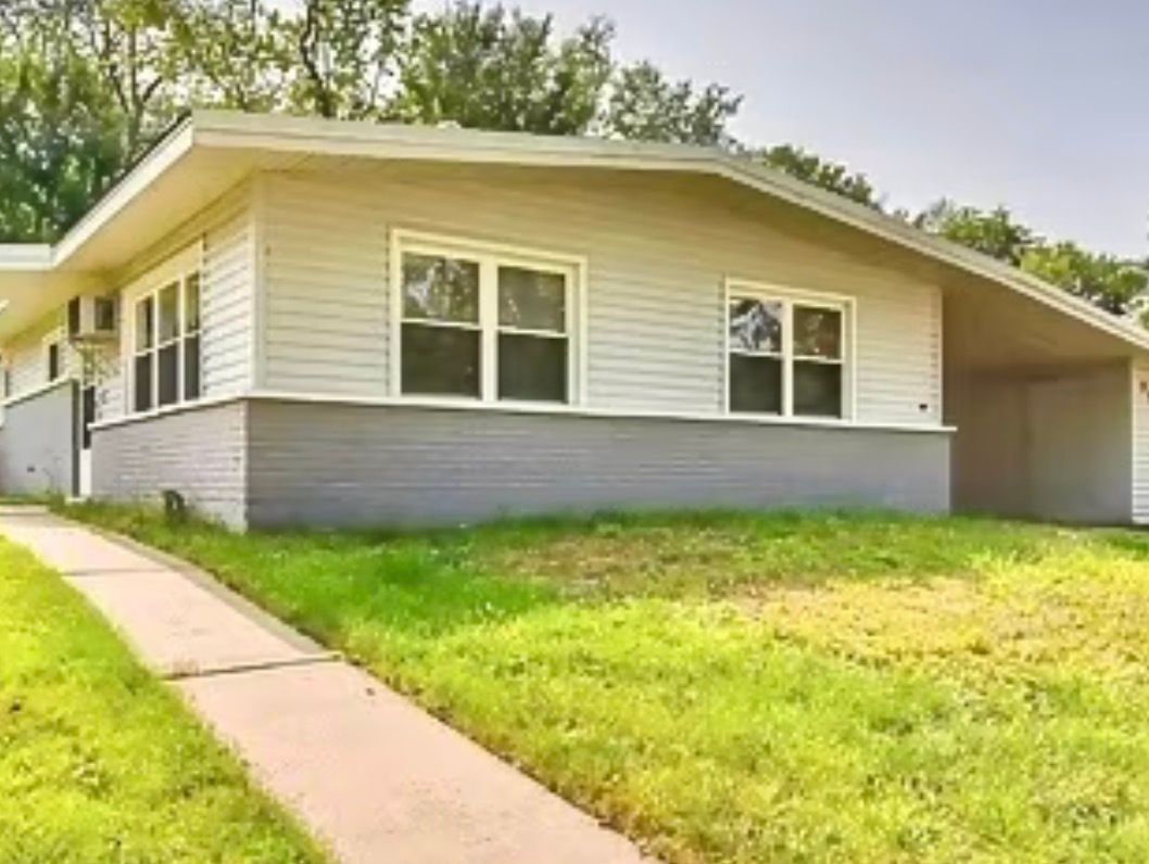 235 Tampa Street — Park Forest, IL 60466