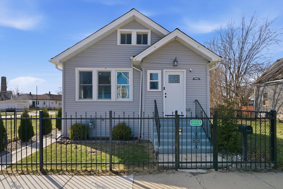 11354 Harvard Avenue, Chicago, IL 60628