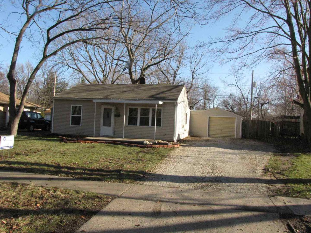 1212 Pennsylvania Avenue, Urbana, IL 61801