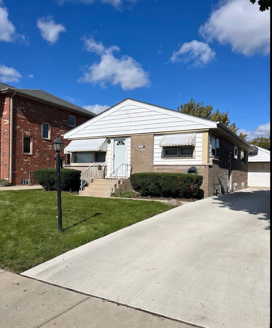 7736 W Winona Street — Norridge, IL 60706