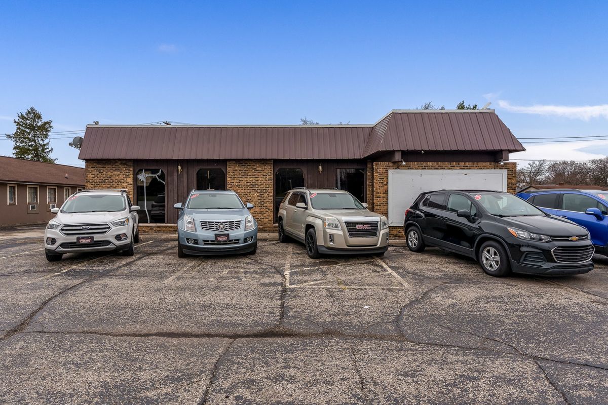 4722 N 2nd Street, Loves Park, IL 61111
