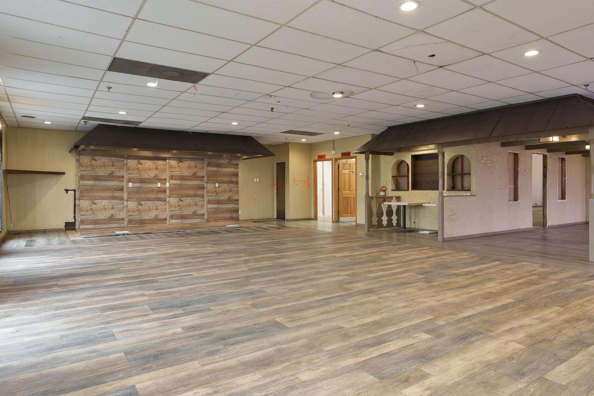 4722 N 2nd Street, Loves Park, IL 61111