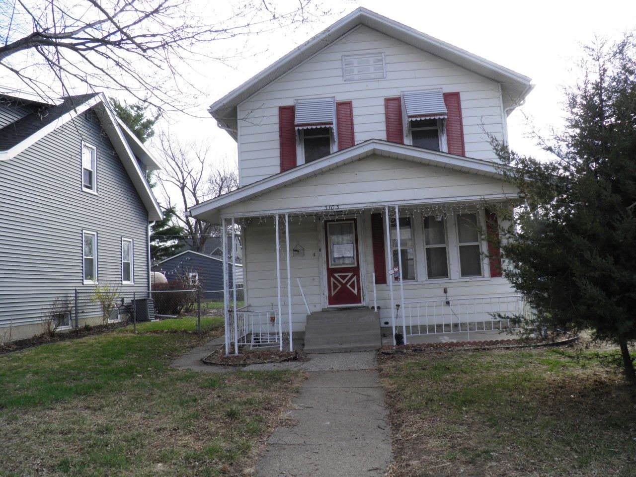3103 Davenport Avenue — Davenport, IA 52803