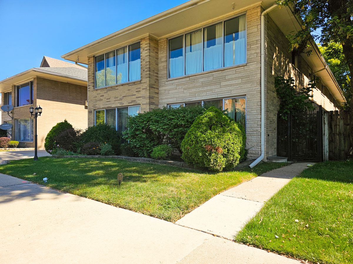 1111 Harlem Avenue, Oak Park, IL 60302