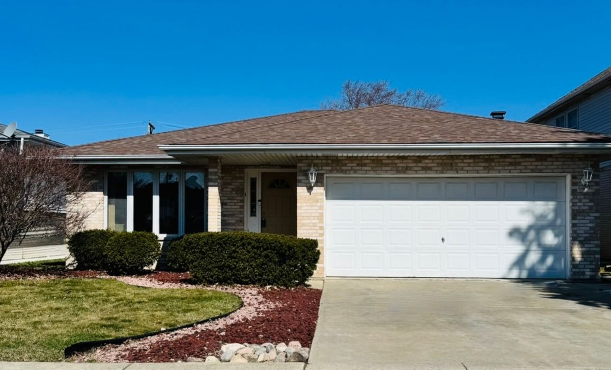 7110 82nd Place, Burbank, IL 60459