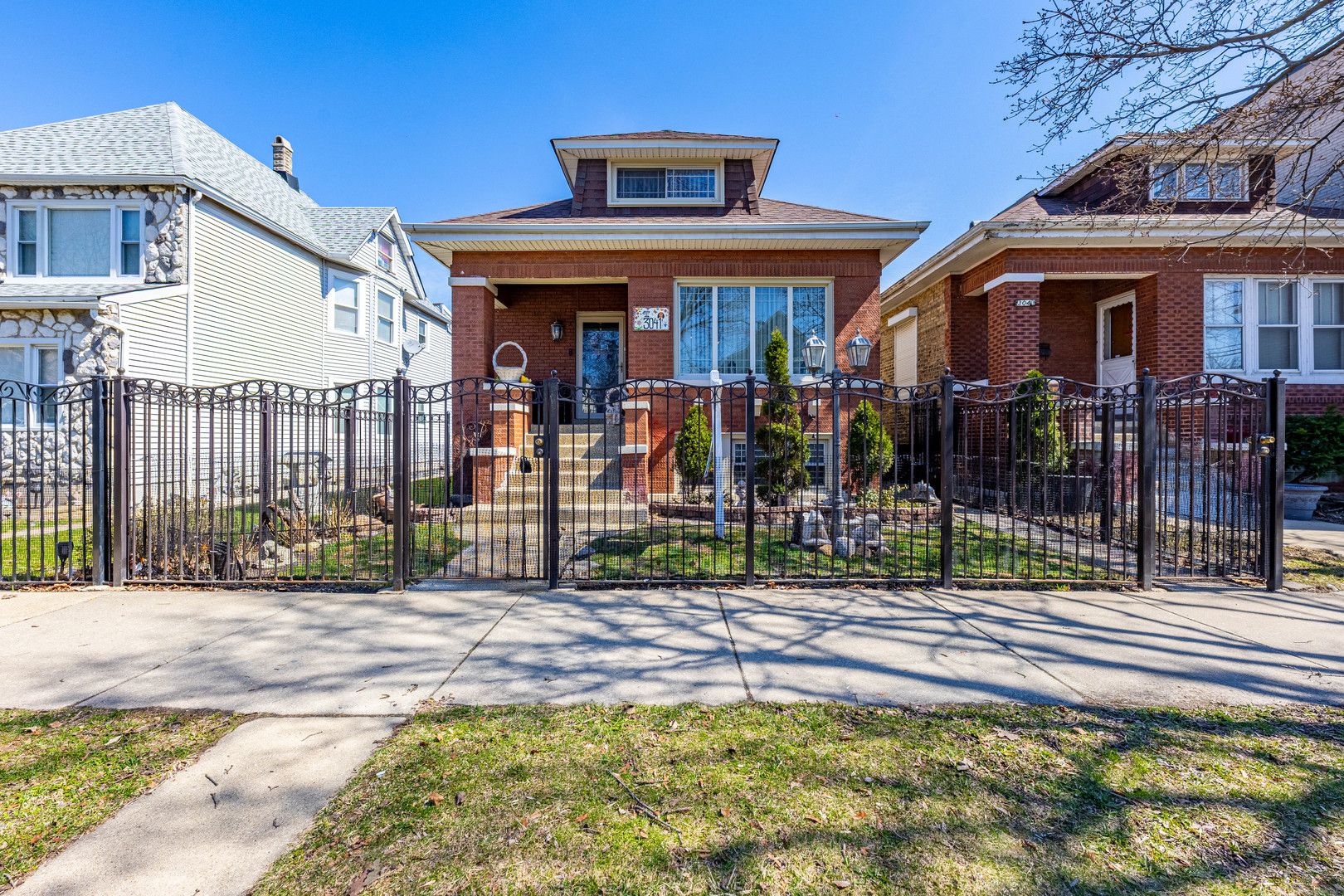3041 S Kildare Avenue — Chicago, IL 60623