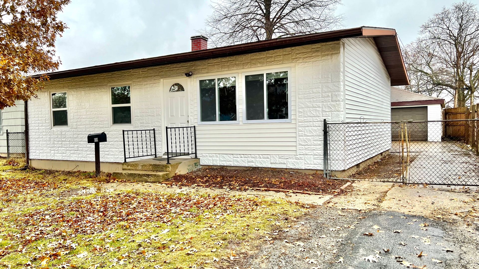 859 Foran Lane — Aurora, IL 60506