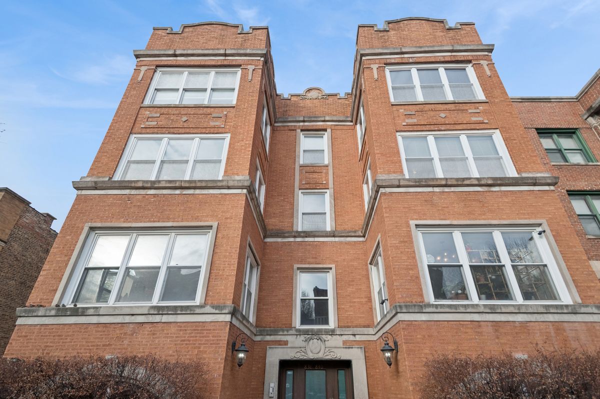 840 52nd Street, Chicago, IL 60615