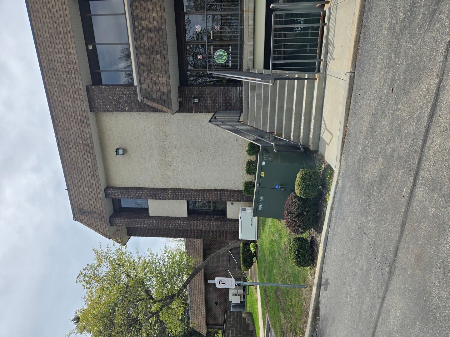 261 E Lake Street — Bloomingdale, IL 60108