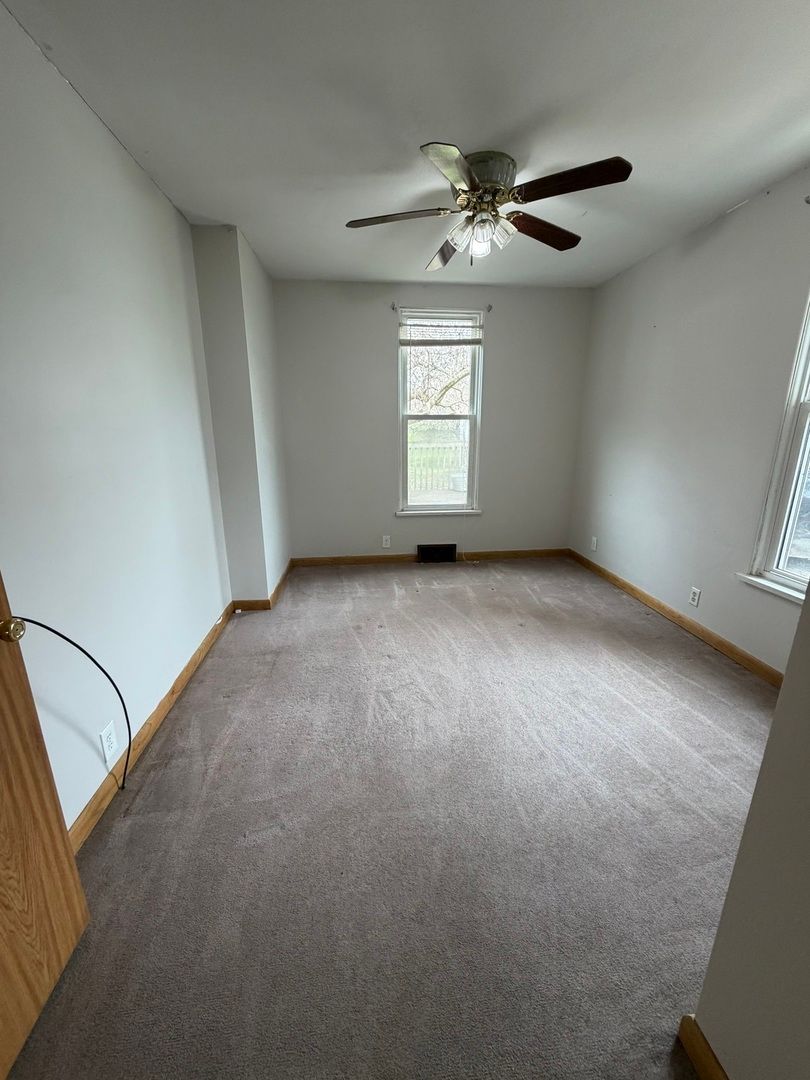 616 E Main Street, Amboy, IL 61310