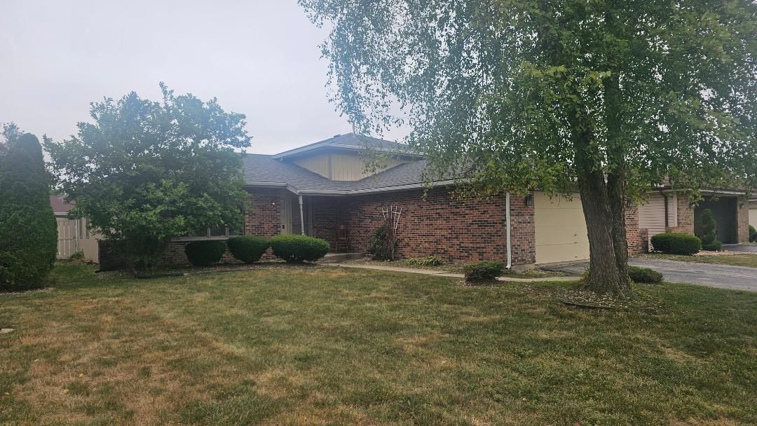 20141 Redwood Avenue — Lynwood, IL 60411