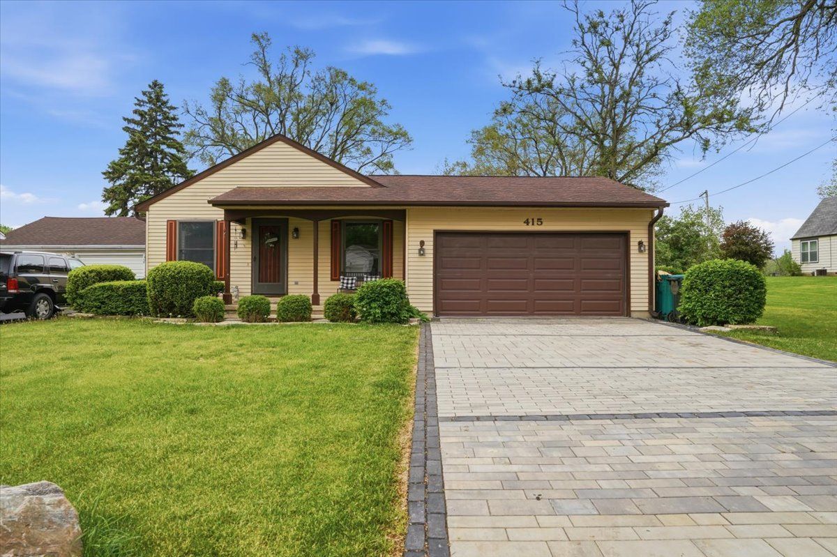 415 Garfield Road — Ingleside, IL 60041