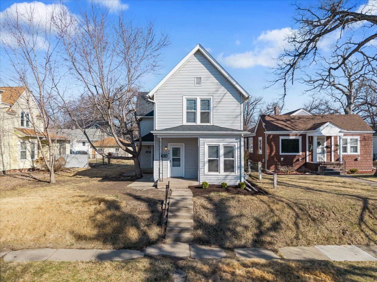2413 11th Avenue A — Moline, IL 61265