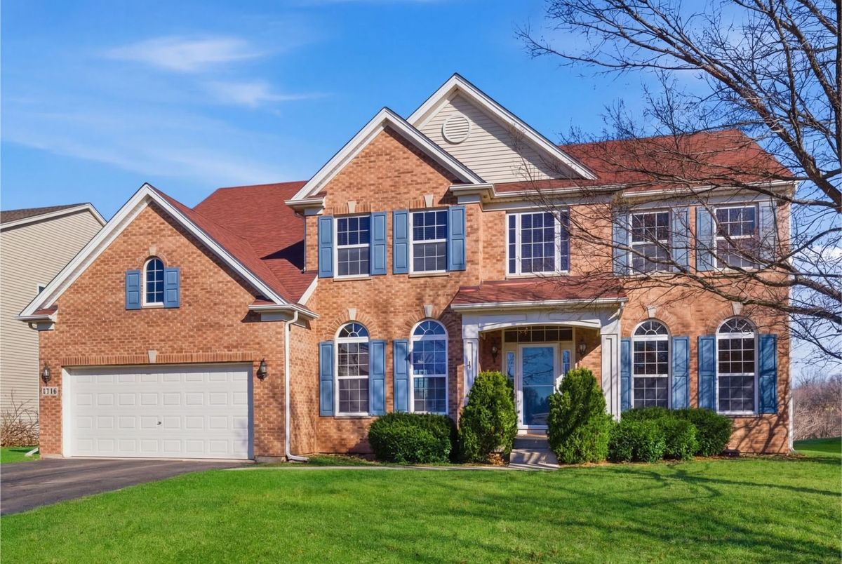 1718 Belcourt Lane, Elgin, IL 60120