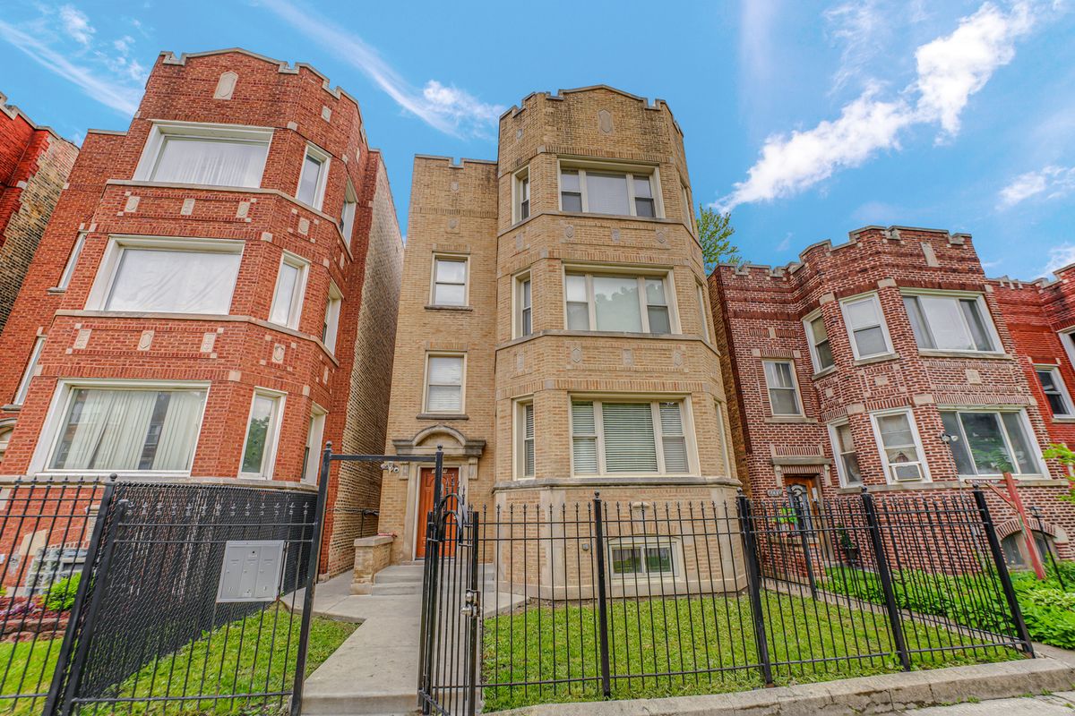 7829 Winchester Avenue, Chicago, IL 60620