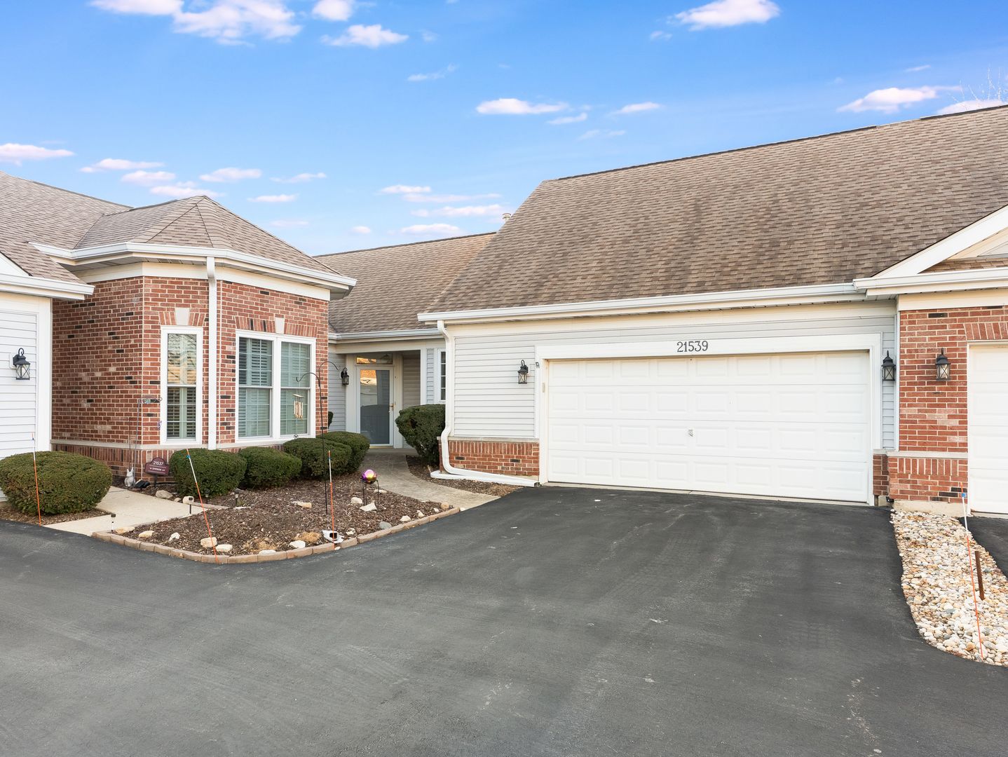 21539 W Empress Lane — Plainfield, IL 60544