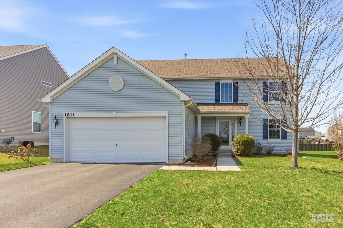 1811 Flagstone Street, Joliet, IL 60431