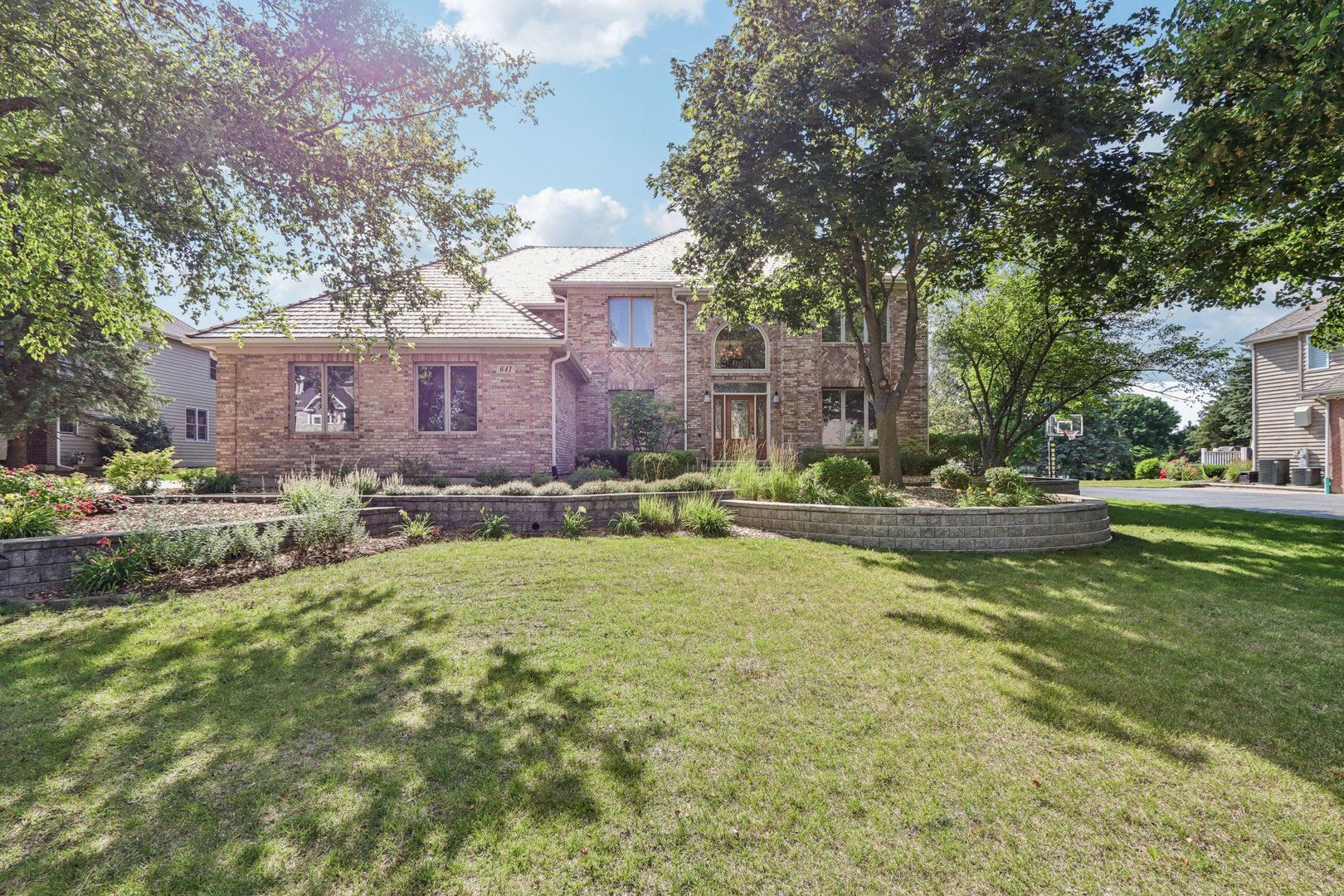 641 Mason Lane — Lake In The Hills, IL 60156