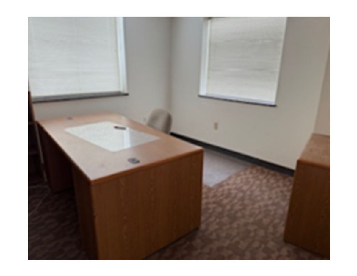 1235 E University Drive, Macomb, IL 61455