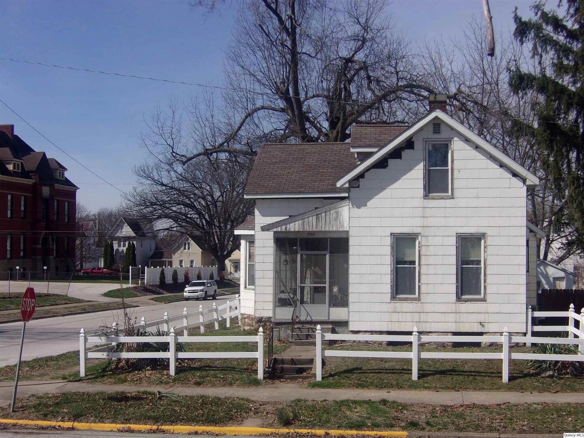 740 14th, Quincy, IL 62301