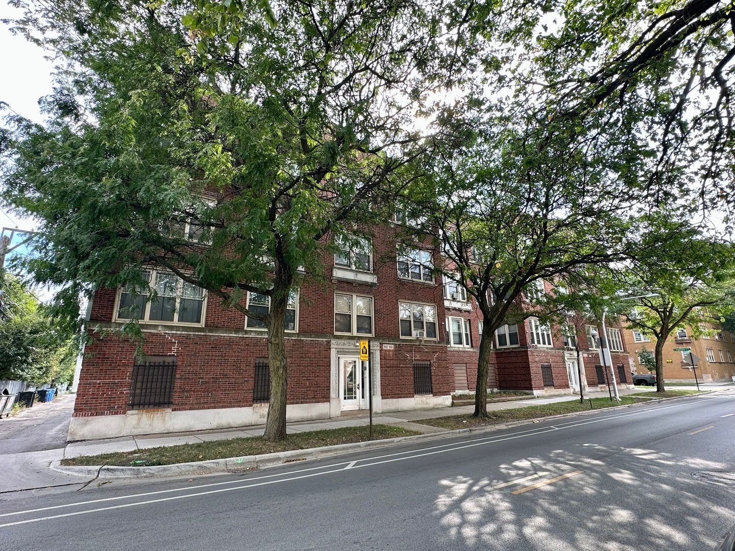 941 E Marquette Road #3W — Chicago, IL 60637