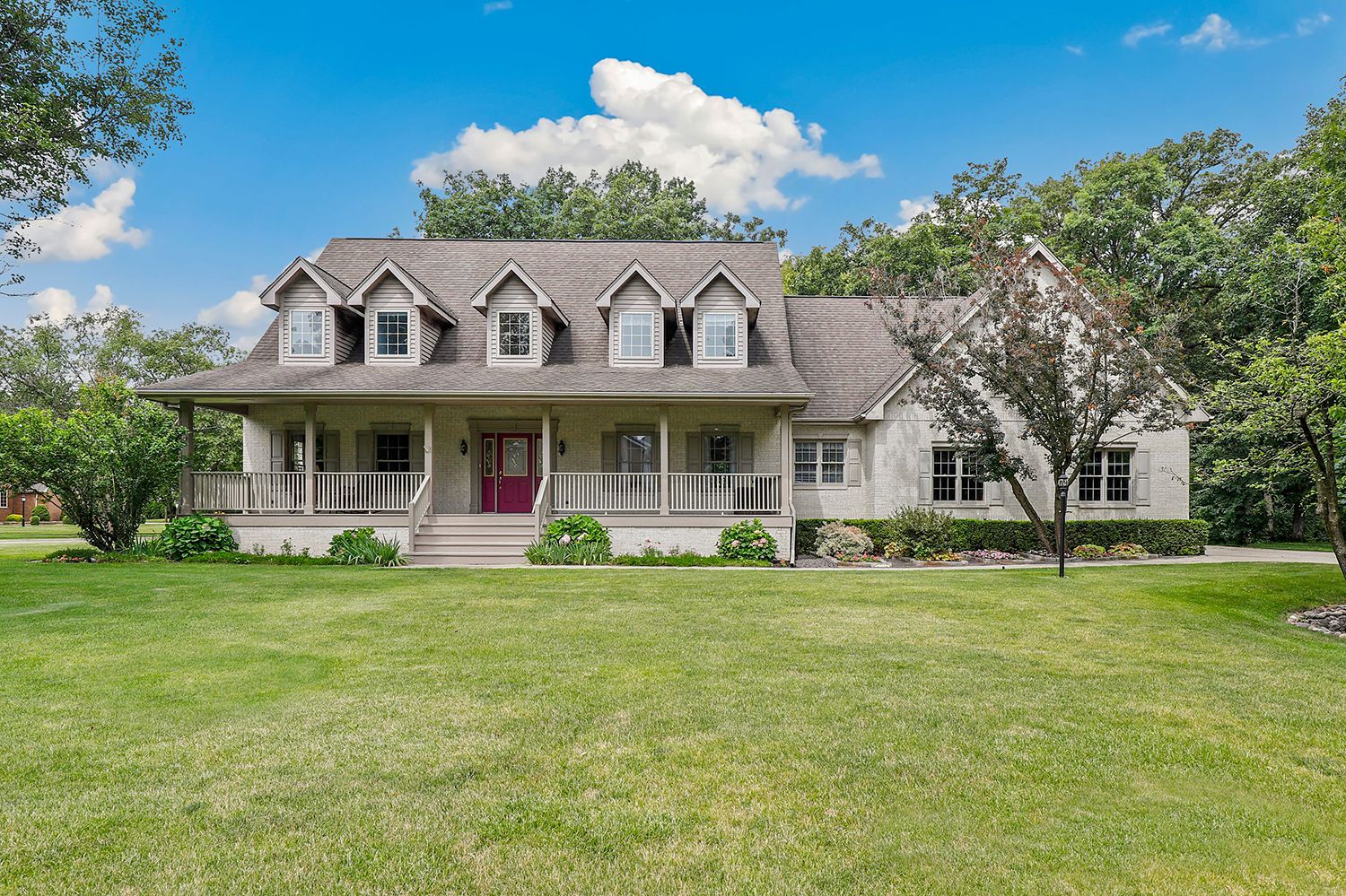 3048 Brampton Lane — Dyer, IN 46311