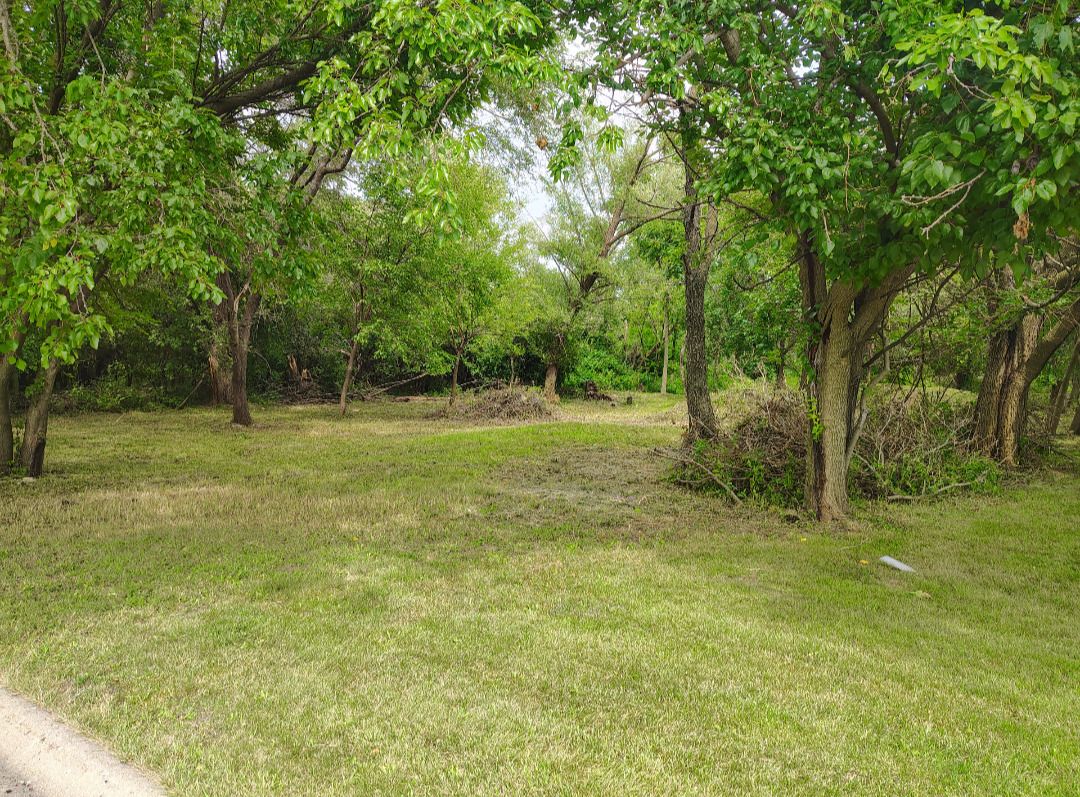 Vacant Lot Parcel 043 W Heiden Avenue W — Crest Hill, IL 60403