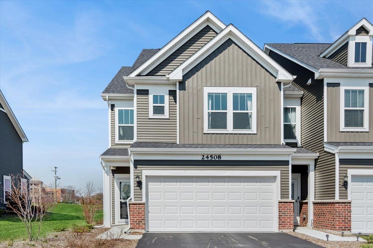24508 Alexis Lane — Plainfield, IL 60585