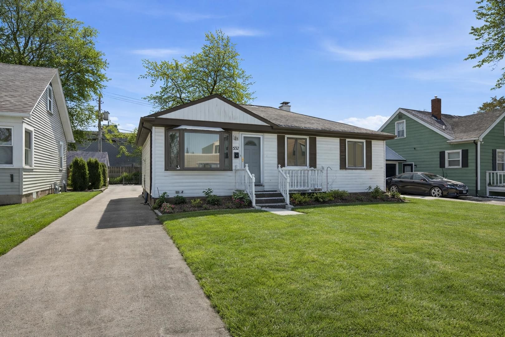 537 E 161st Place — South Holland, IL 60473