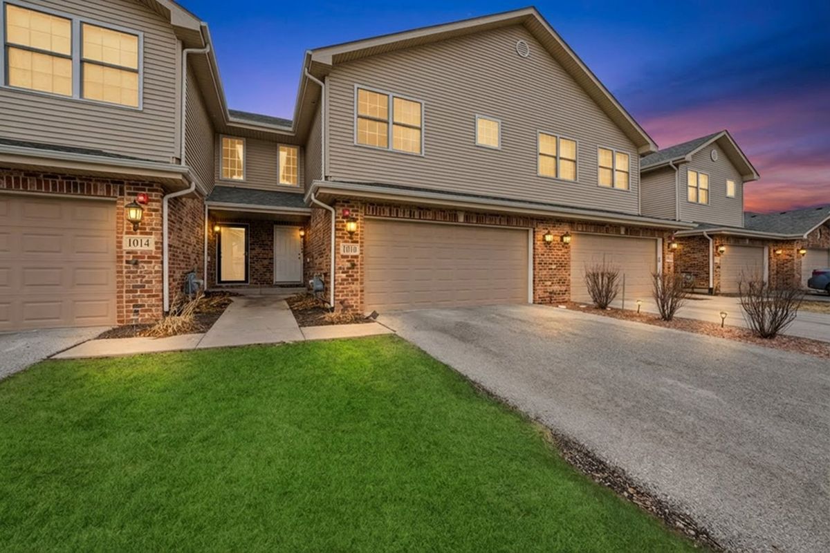 1010 Regent Drive, Matteson, IL 60443