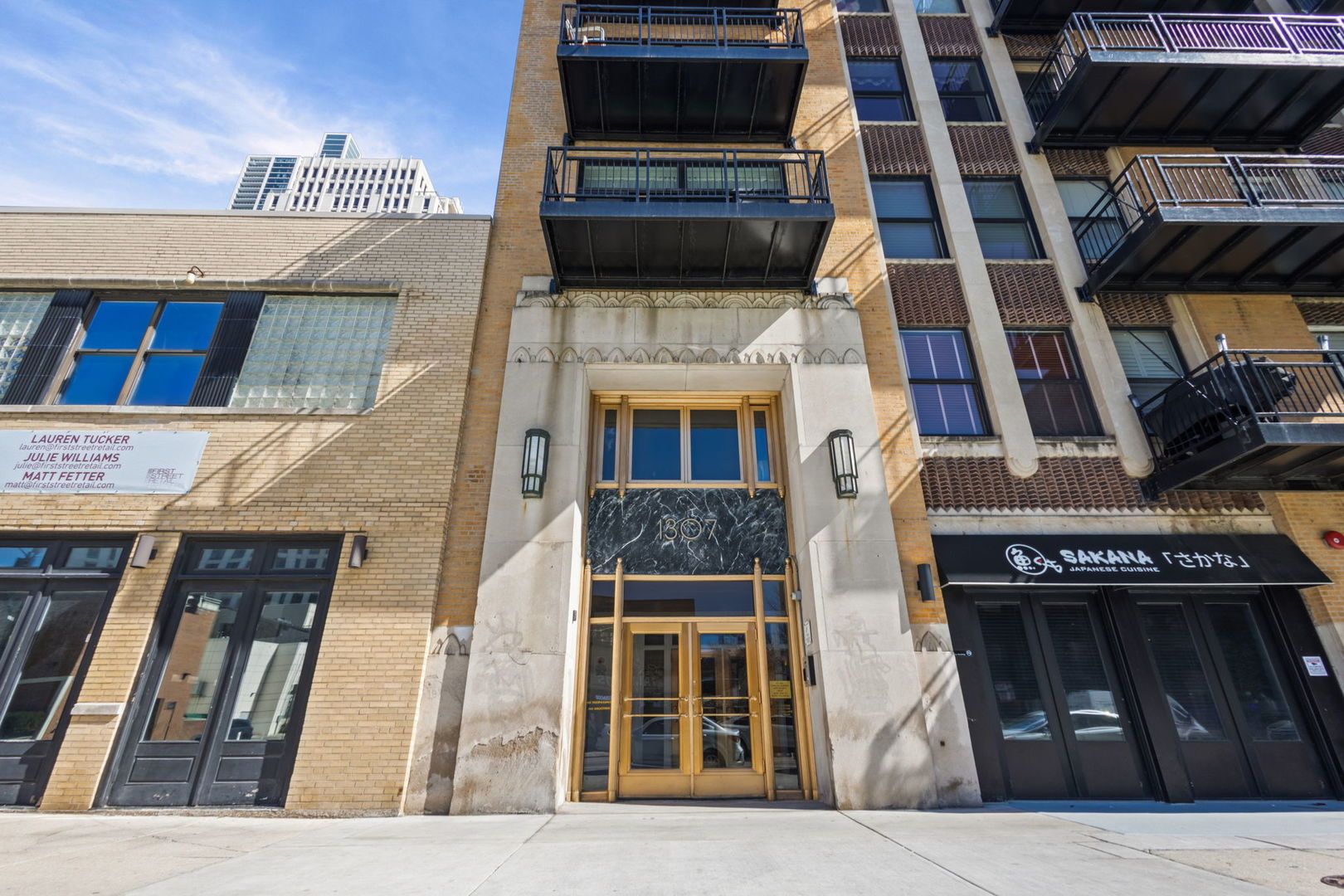 1307 S Wabash Avenue #208 — Chicago, IL 60605