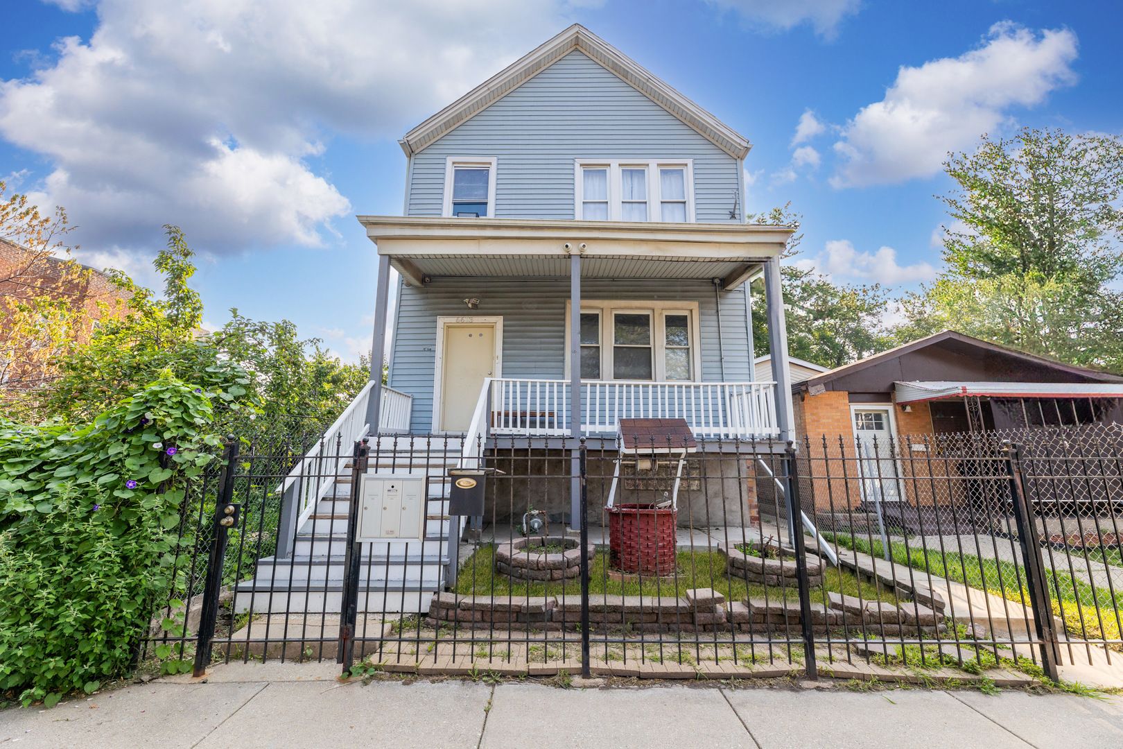 6613 S Justine Street — Chicago, IL 60636
