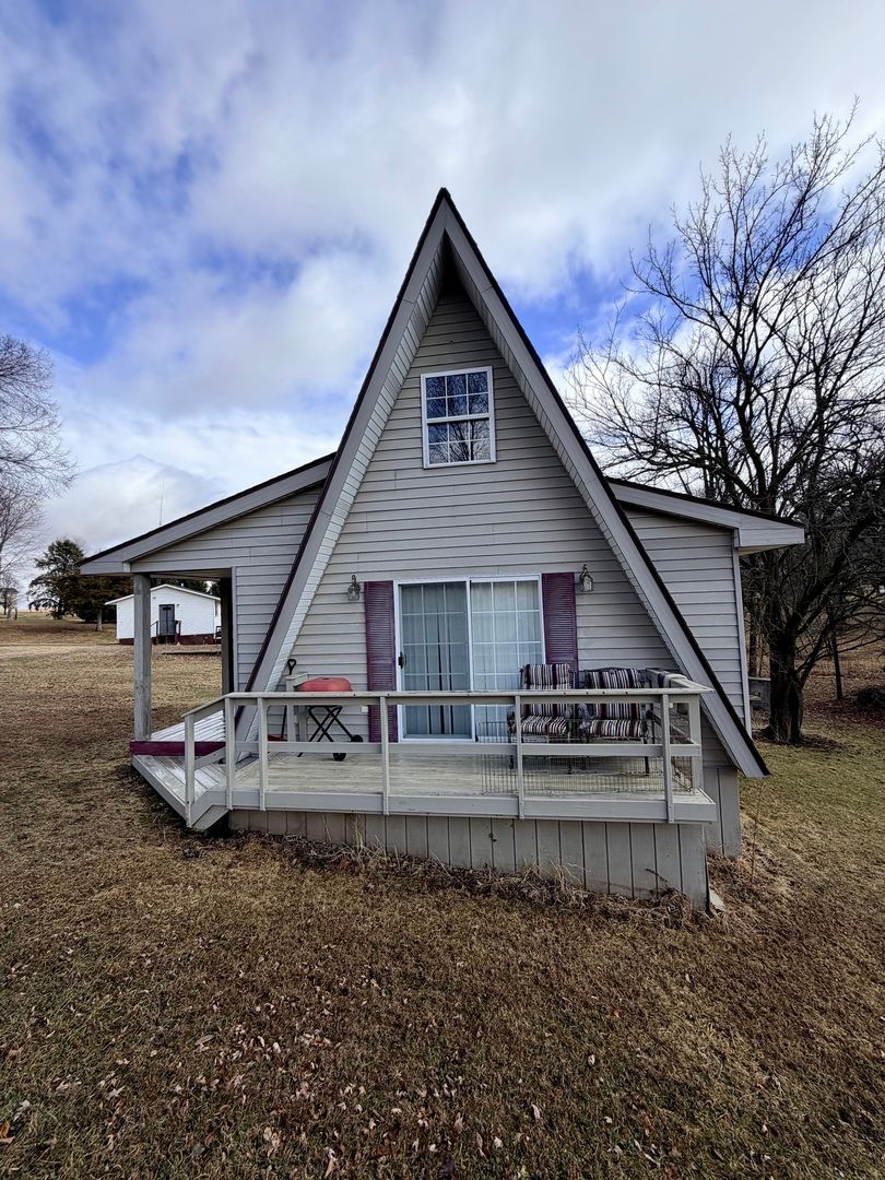 65 Galena Oaks Drive, Elizabeth, IL 61028
