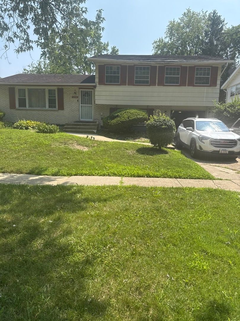 3509 Birchwood Drive — Hazel Crest, IL 60429