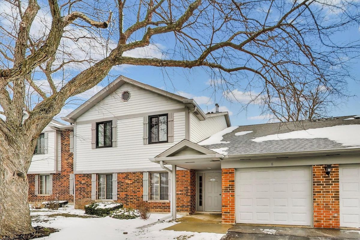 1604 Partridge Court, Arlington Heights, IL 60004