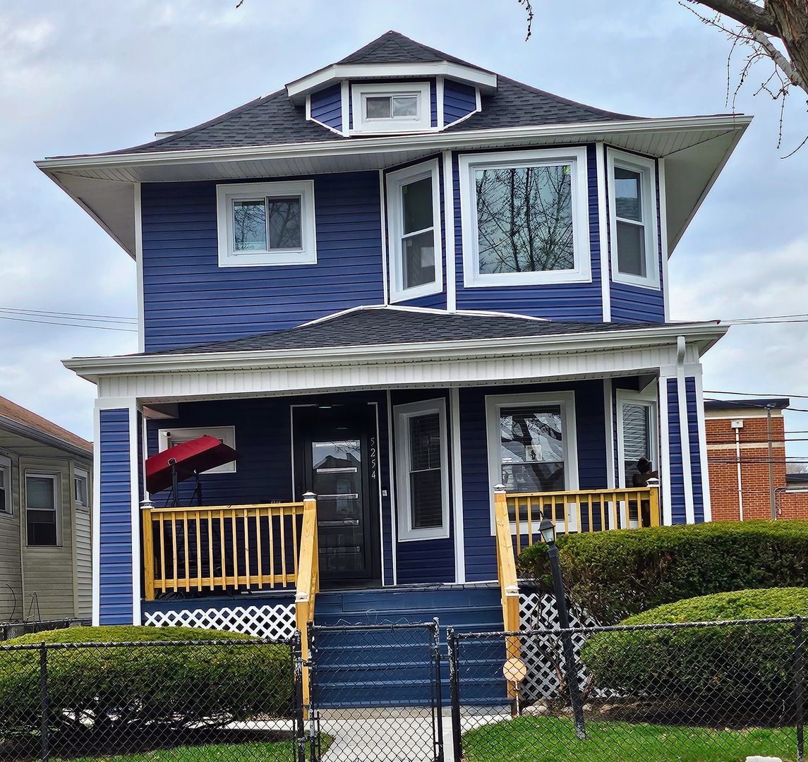 5254 W Monroe Street — Chicago, IL 60644