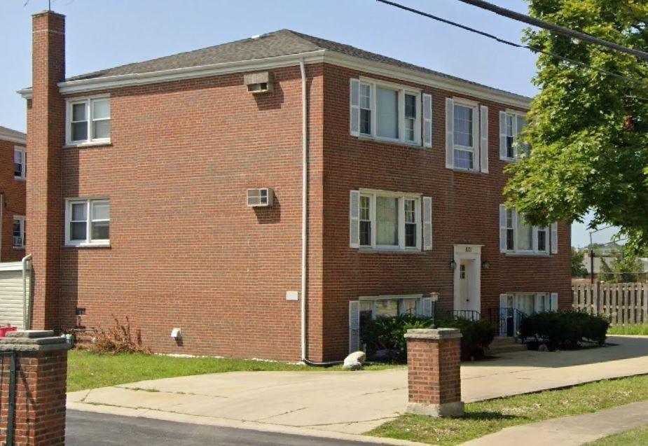 8121 Lawrence Avenue, Norridge, IL 60706