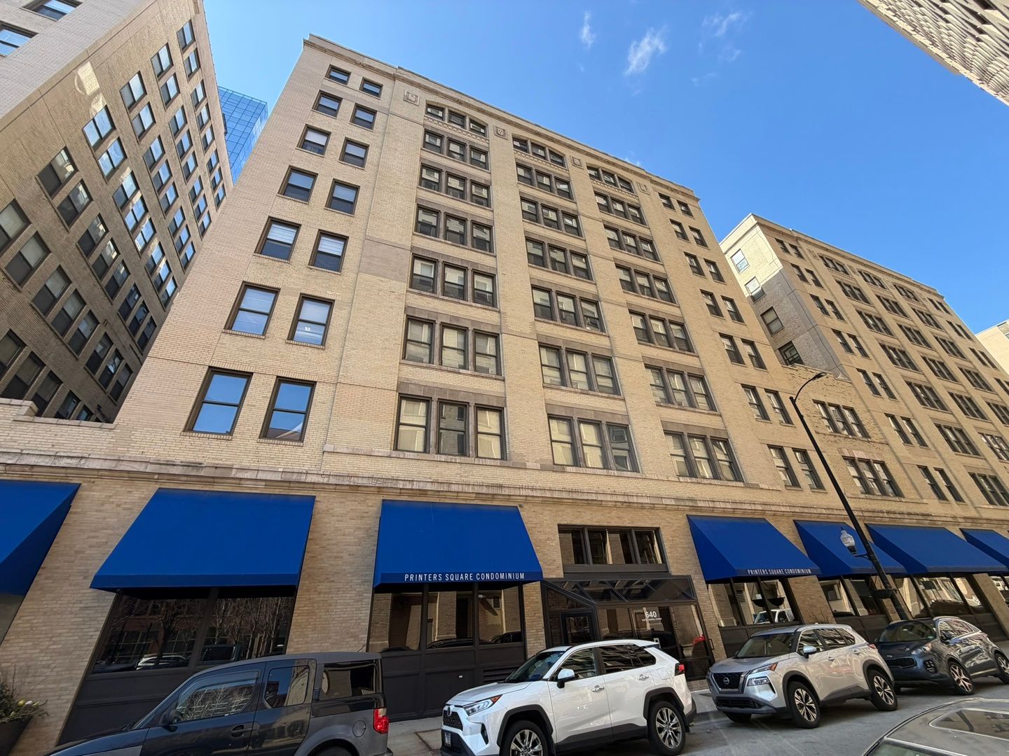 640 S Federal Street #808 — Chicago, IL 60605