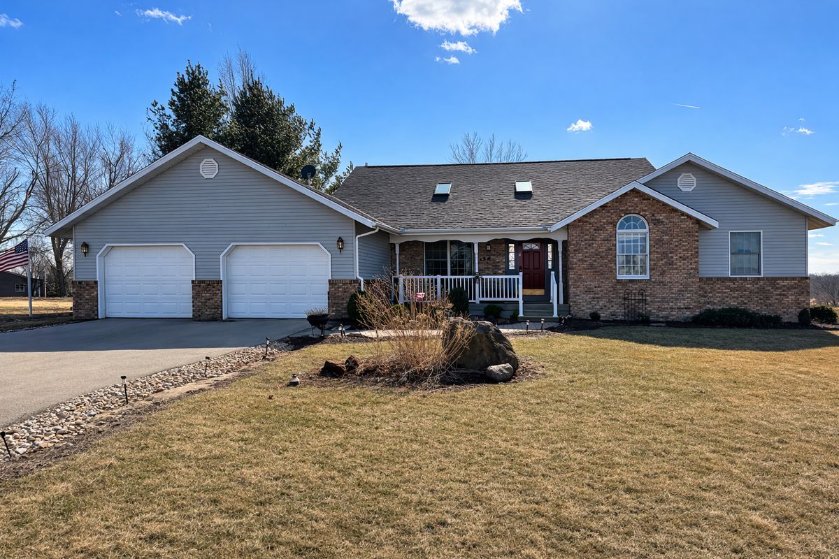31-5 Medinah Drive, Lake Carroll, IL 61046
