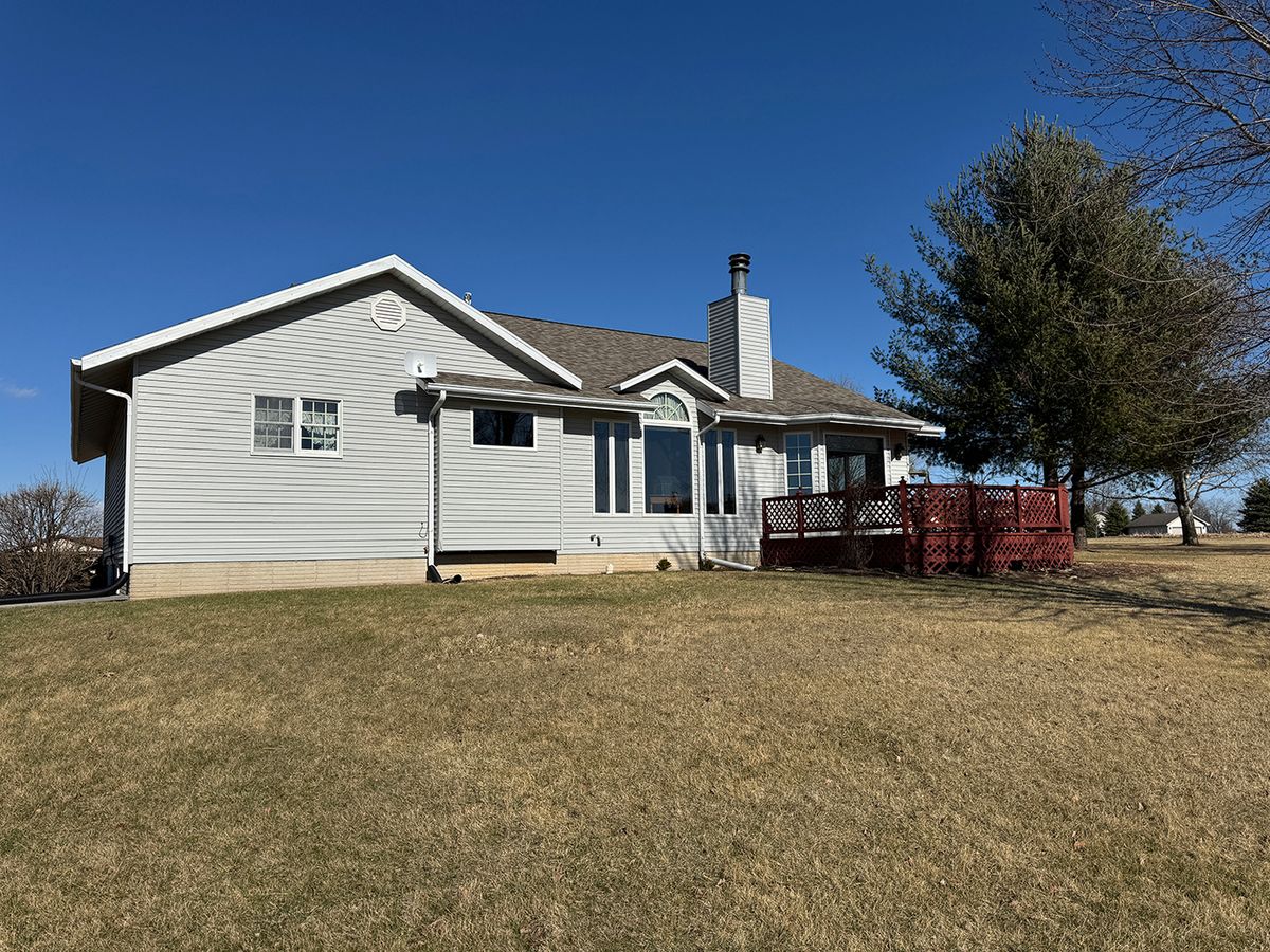 31-5 Medinah Drive, Lake Carroll, IL 61046